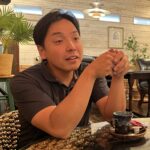 家族の山とこれから目指す森の姿について語る藤堂幸男さん